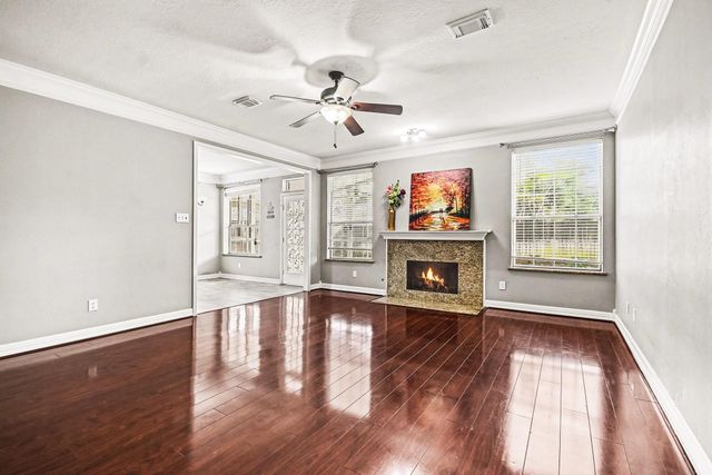 54 Parsley Court, Lake Jackson, TX 77566