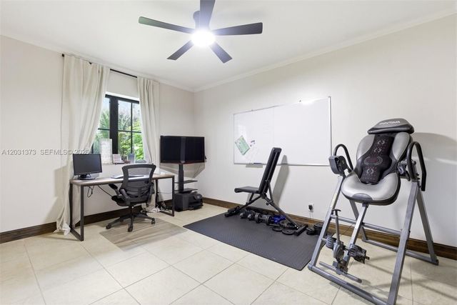 172 NW 90th Street, El Portal, FL 33150