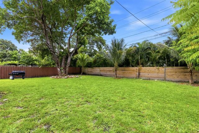 172 NW 90th Street, El Portal, FL 33150