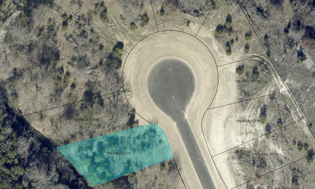 7012 Turtle Point Court, Cleburne, TX 76033