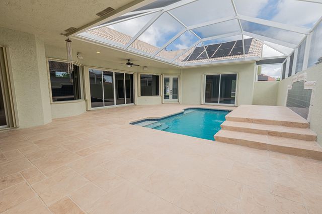 668 SW Lake Charles Circle, Port St. Lucie, Port St Lucie, FL 34986