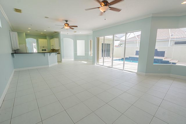 668 SW Lake Charles Circle, Port St. Lucie, Port St Lucie, FL 34986
