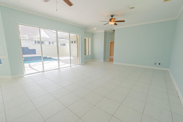668 SW Lake Charles Circle, Port St. Lucie, Port St Lucie, FL 34986