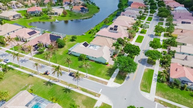 668 SW Lake Charles Circle, Port St. Lucie, Port St Lucie, FL 34986