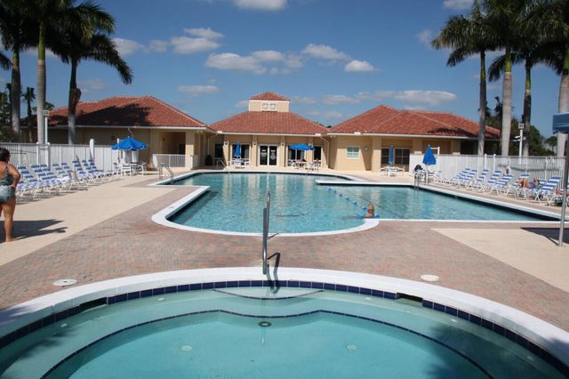 668 SW Lake Charles Circle, Port St. Lucie, Port St Lucie, FL 34986