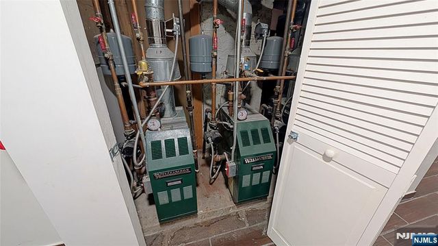 6208 Durham Avenue, North Bergen, NJ 07047