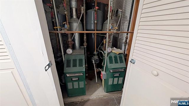 6208 Durham Avenue, North Bergen, NJ 07047