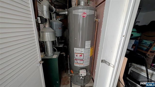 6208 Durham Avenue, North Bergen, NJ 07047