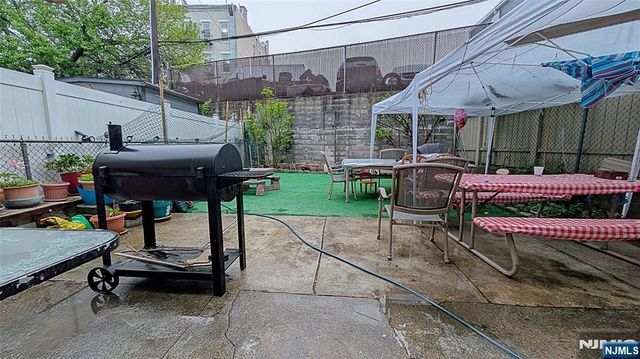 6208 Durham Avenue, North Bergen, NJ 07047