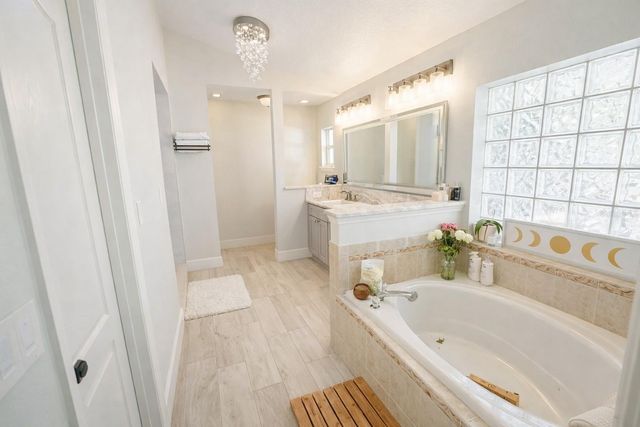 731 BREEZY OAK COURT, Deland, FL 32724