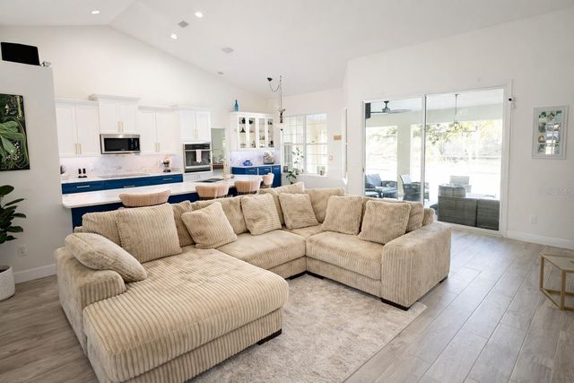 731 BREEZY OAK COURT, Deland, FL 32724