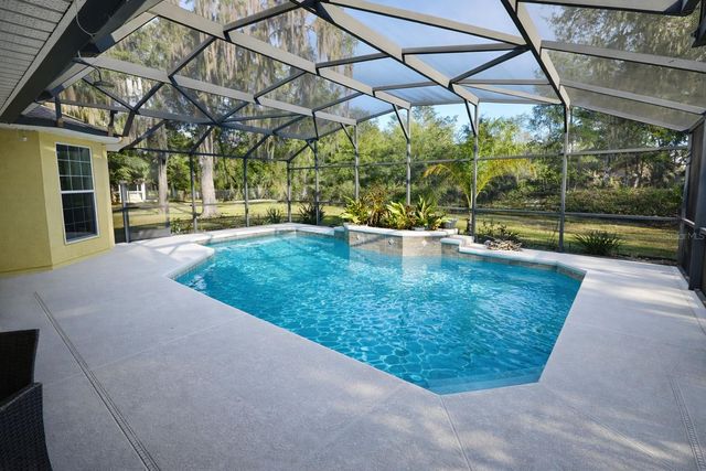 731 BREEZY OAK COURT, Deland, FL 32724