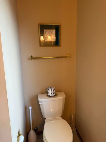 2357 Palmera Court, Bettendorf, IA 52722
