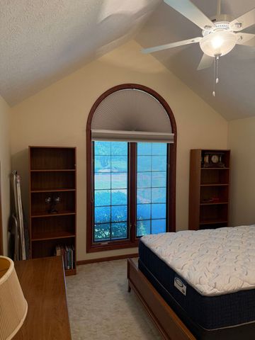 2357 Palmera Court, Bettendorf, IA 52722