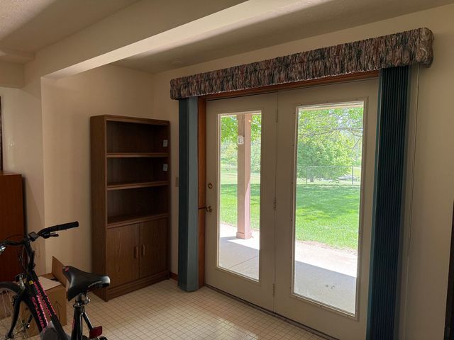 2357 Palmera Court, Bettendorf, IA 52722