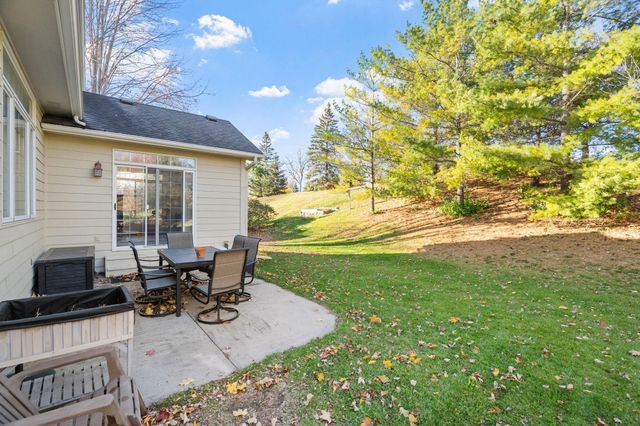 14115 Foxtail Lane, Apple Valley, MN 55124