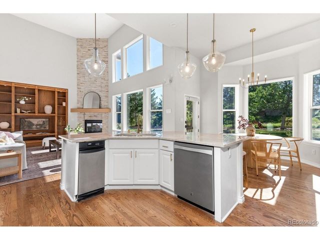58 Blue Heron Dr, Thornton, CO 80241