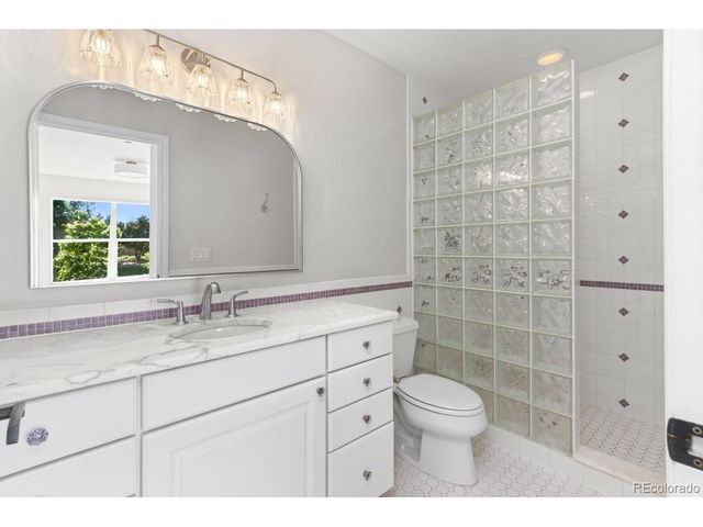 58 Blue Heron Dr, Thornton, CO 80241