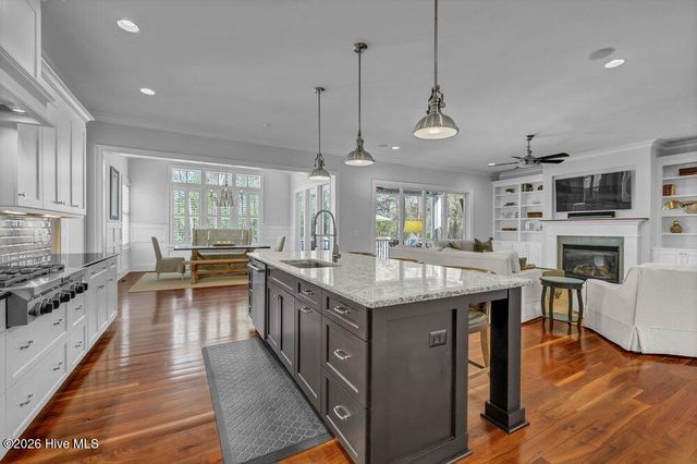 6916 Runningbrook Terrace, Wilmington, NC 28411