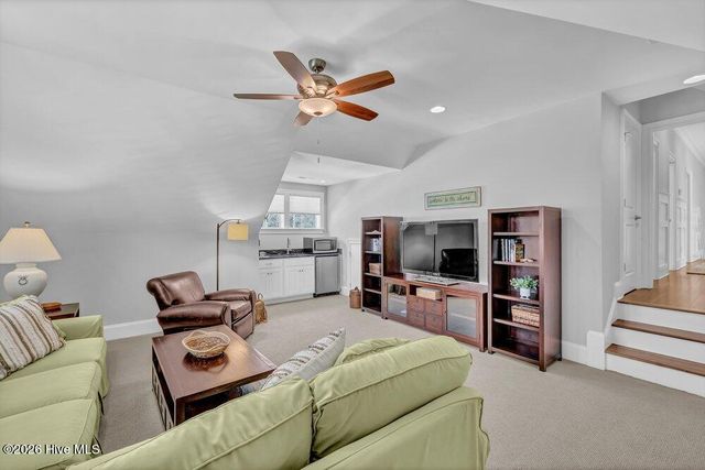 6916 Runningbrook Terrace, Wilmington, NC 28411