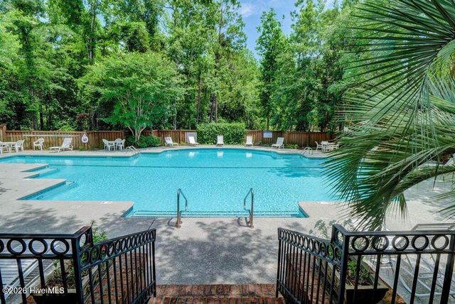 6916 Runningbrook Terrace, Wilmington, NC 28411