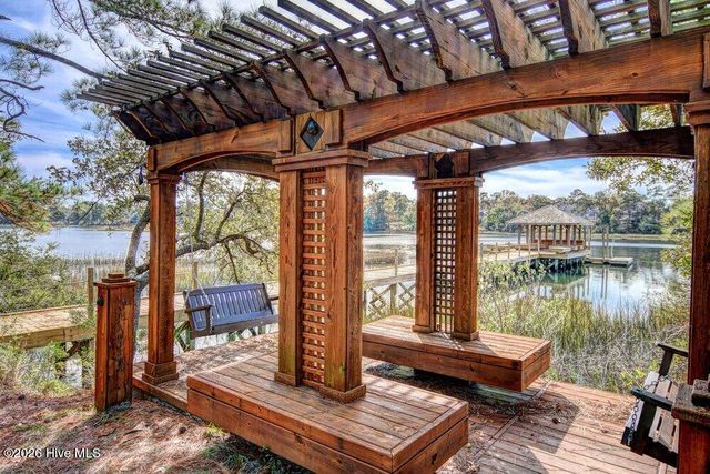 6916 Runningbrook Terrace, Wilmington, NC 28411