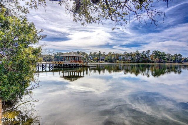 6916 Runningbrook Terrace, Wilmington, NC 28411