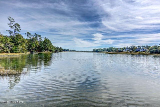 6916 Runningbrook Terrace, Wilmington, NC 28411