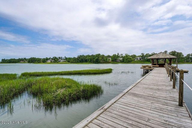 6916 Runningbrook Terrace, Wilmington, NC 28411