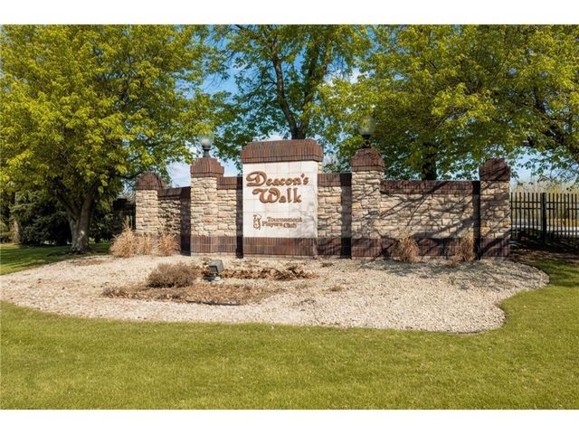 11226 Isanti Court NE, Blaine, MN 55449