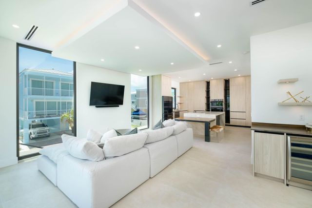 94825 Overseas Highway 174, Key Largo, FL 33037