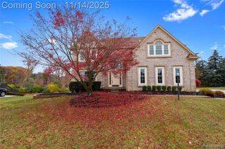 9106 Countrywood Drive, Plymouth, MI 48170