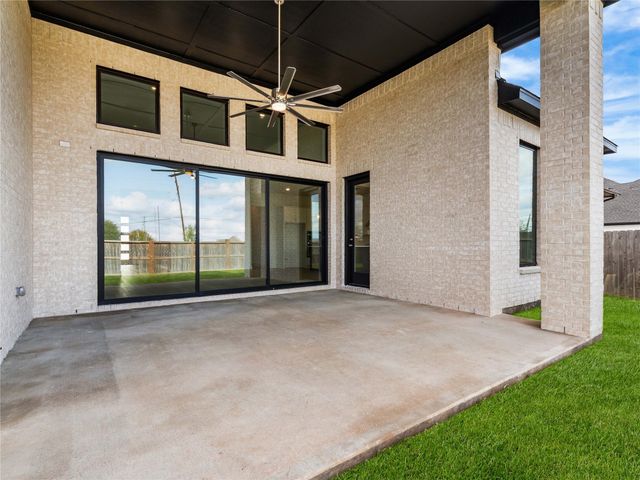 5419 Gilded Estates Drive, Richmond, TX 77469