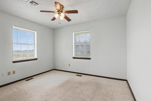 500 SW 164th Street, Oklahoma City, OK 73170