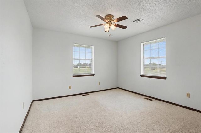 500 SW 164th Street, Oklahoma City, OK 73170