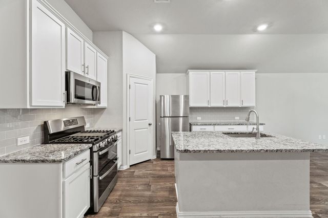 143 Alexander, Kyle, TX 78640