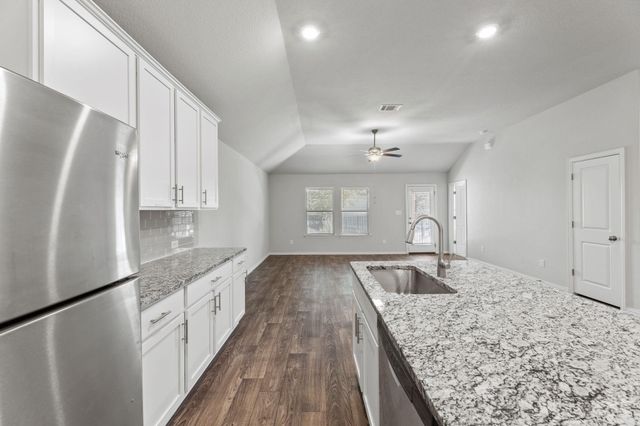 143 Alexander, Kyle, TX 78640