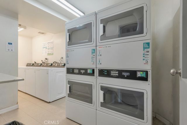 4401 Sepulveda Boulevard 105, Sherman Oaks, CA 91403