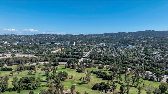 4401 Sepulveda Boulevard 105, Sherman Oaks, CA 91403