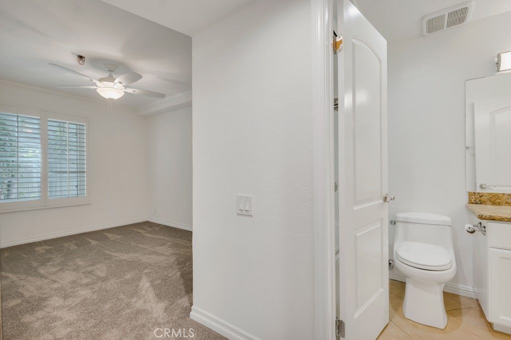 Image 30 of property listing at 4401 Sepulveda Boulevard 105, Sherman Oaks, CA 91403