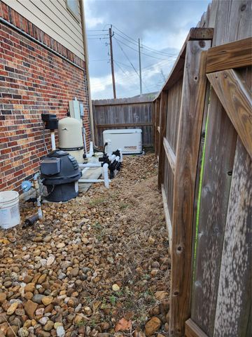 3401 Jester Court, Pearland, TX 77581