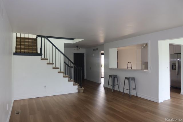 49234 ALMA Court, Shelby Charter Township, MI 48315