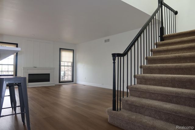 49234 ALMA Court, Shelby Charter Township, MI 48315