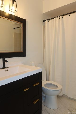 49234 ALMA Court, Shelby Charter Township, MI 48315