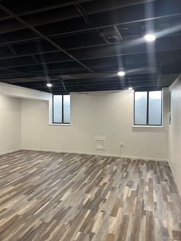 49234 ALMA Court, Shelby Charter Township, MI 48315