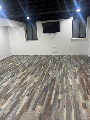 49234 ALMA Court, Shelby Charter Township, MI 48315