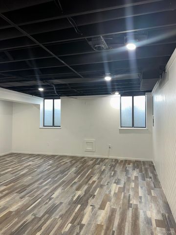 49234 ALMA Court, Shelby Charter Township, MI 48315