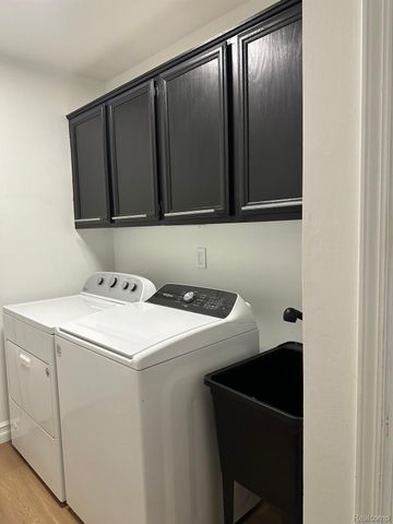 49234 ALMA Court, Shelby Charter Township, MI 48315