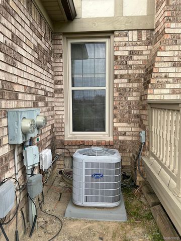 49234 ALMA Court, Shelby Charter Township, MI 48315