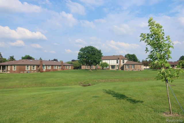 49234 ALMA Court, Shelby Charter Township, MI 48315